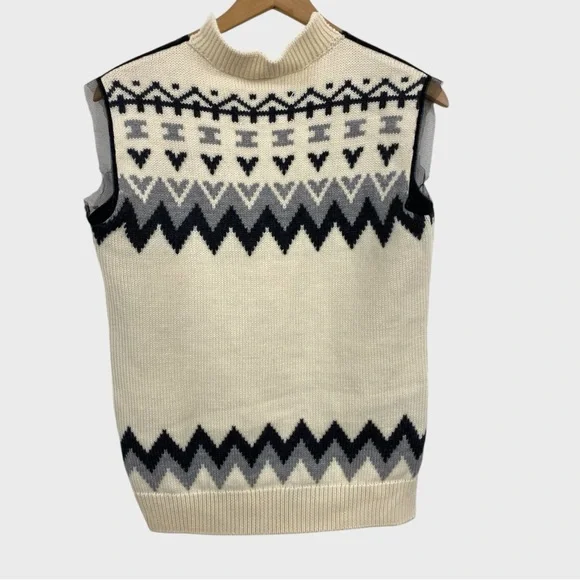 Maison Margiela NWT Ivory Black Zig Zag Mesh Panel Sleeveless Sweater Size 40